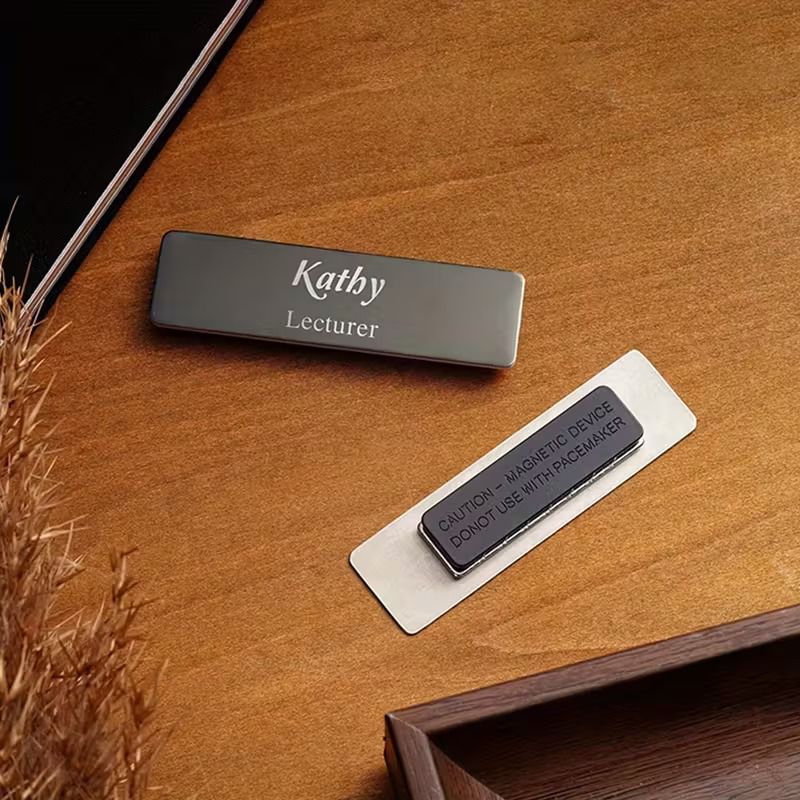 Glossy Magnetic Badge